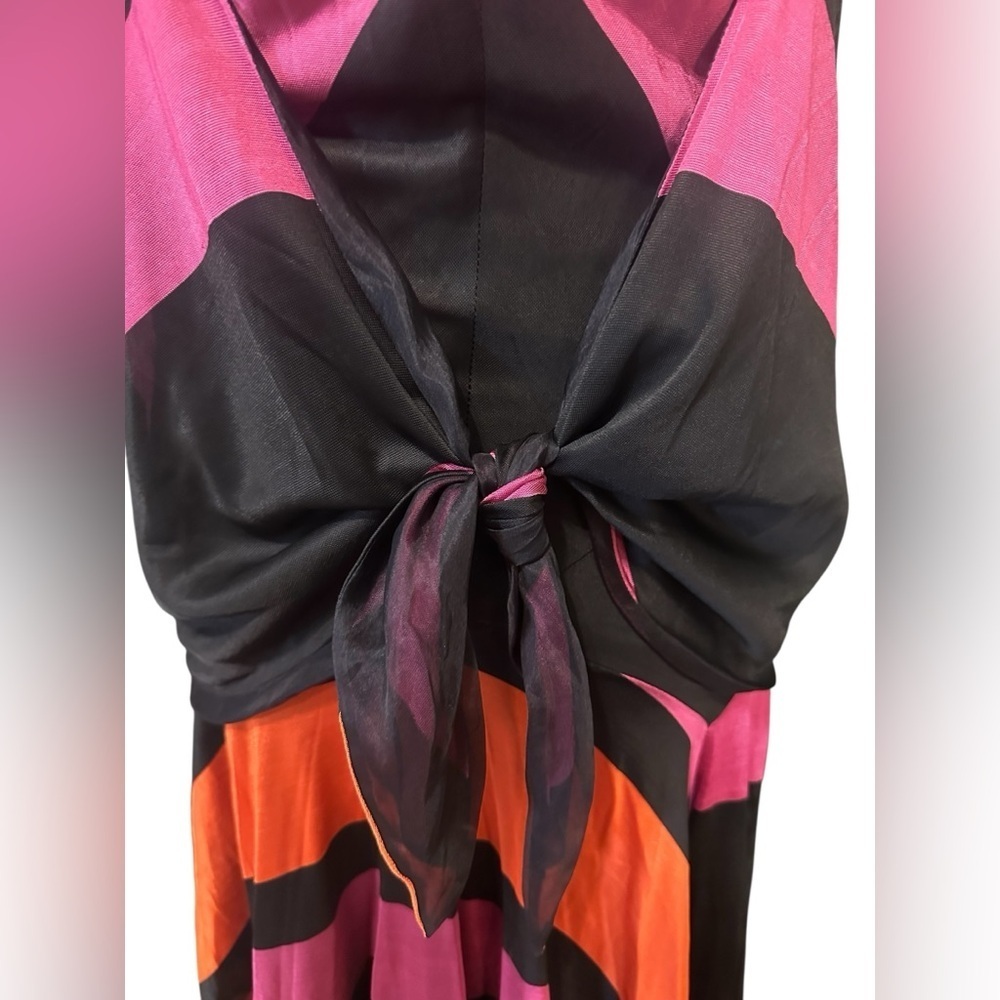 Balenciaga by Nicolas Ghesquière Graphic Knot Flared Dress Fall 2007 Collection - Picture 6 of 14